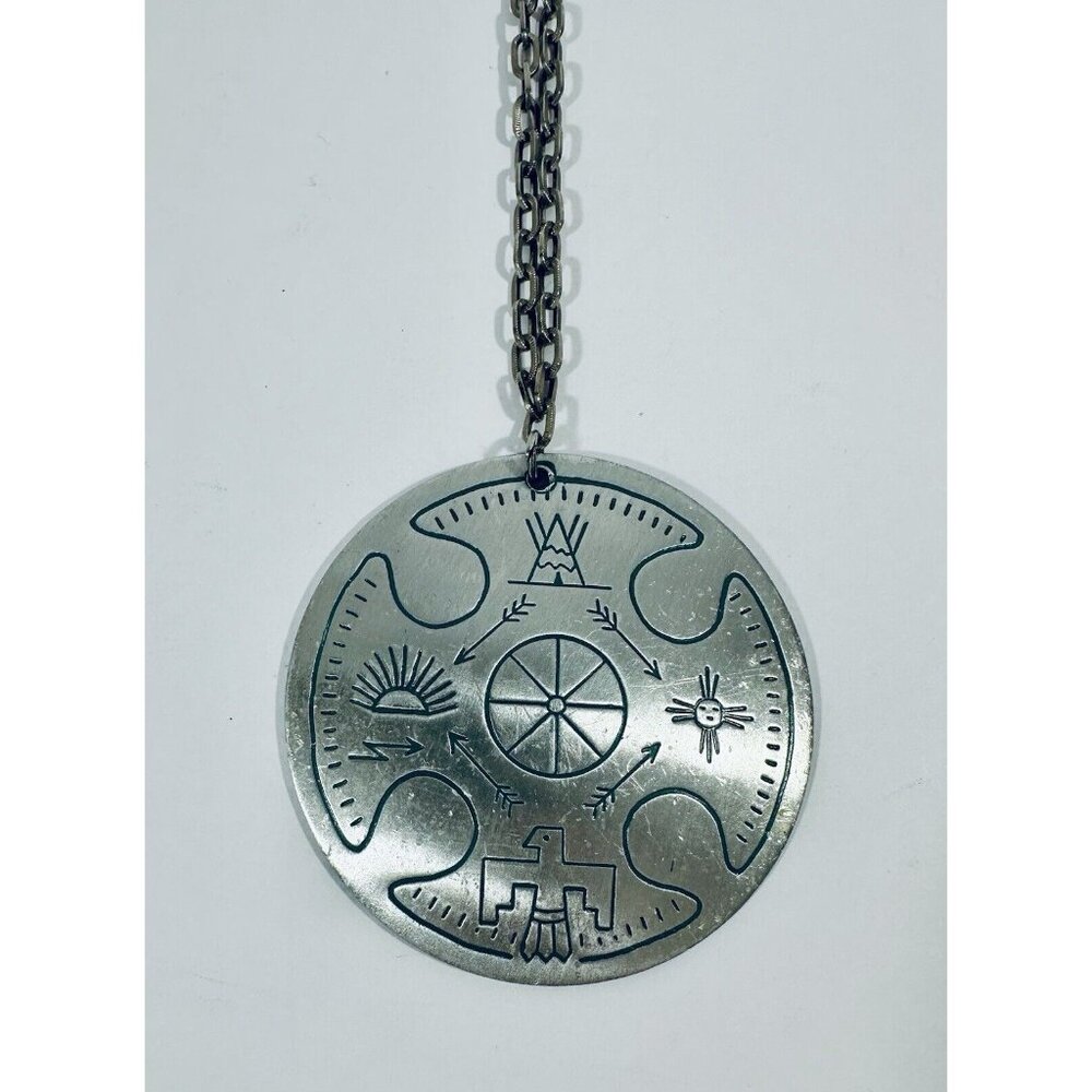 Tribal Round Pendant Necklace Jewelry Fashion Silver Tone Metal Vintage 90s